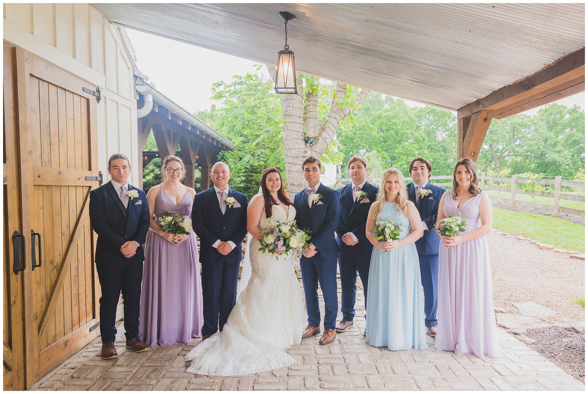 Wedding photography at the Barn at Riverbend in Peculiar, Missouri, by Kansas City wedding photographers Wisdom-Watson Weddings.