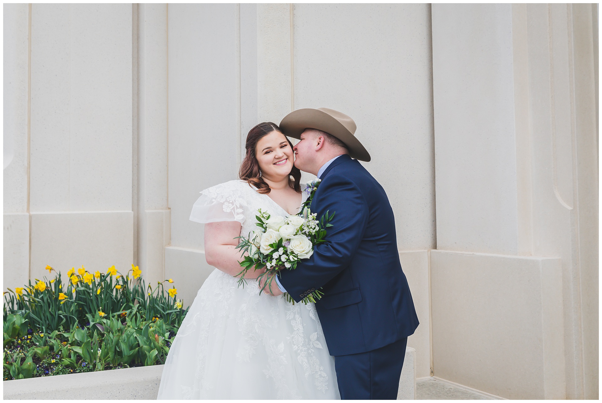 Wedding photography at the LDS Temple and Pinstripes by Kansas City wedding photographers Wisdom-Watson Weddings.