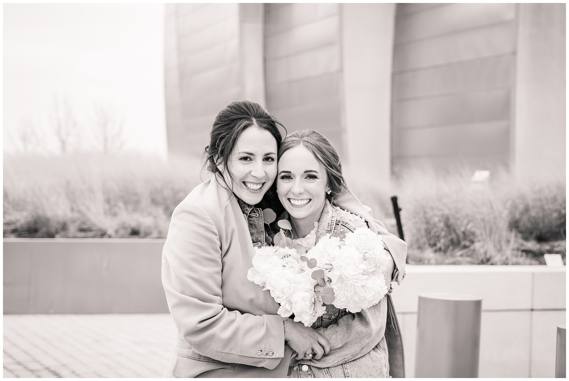 Wedding photography at Kauffman Center for the Performing Arts by Kansas City wedding photographers Wisdom-Watson Weddings.
