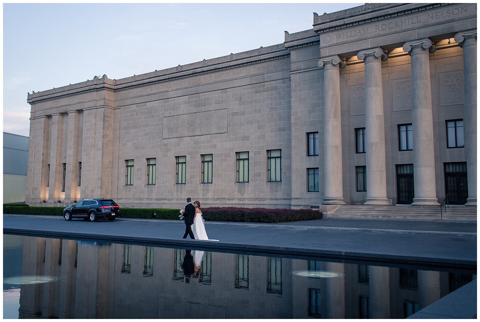 Wedding photography at the Nelson-Atkins Museum of Art in Kansas City.