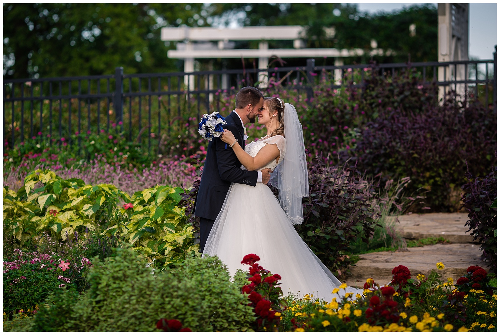 Wedding photography at Gage Park in Topeka, Kansas.