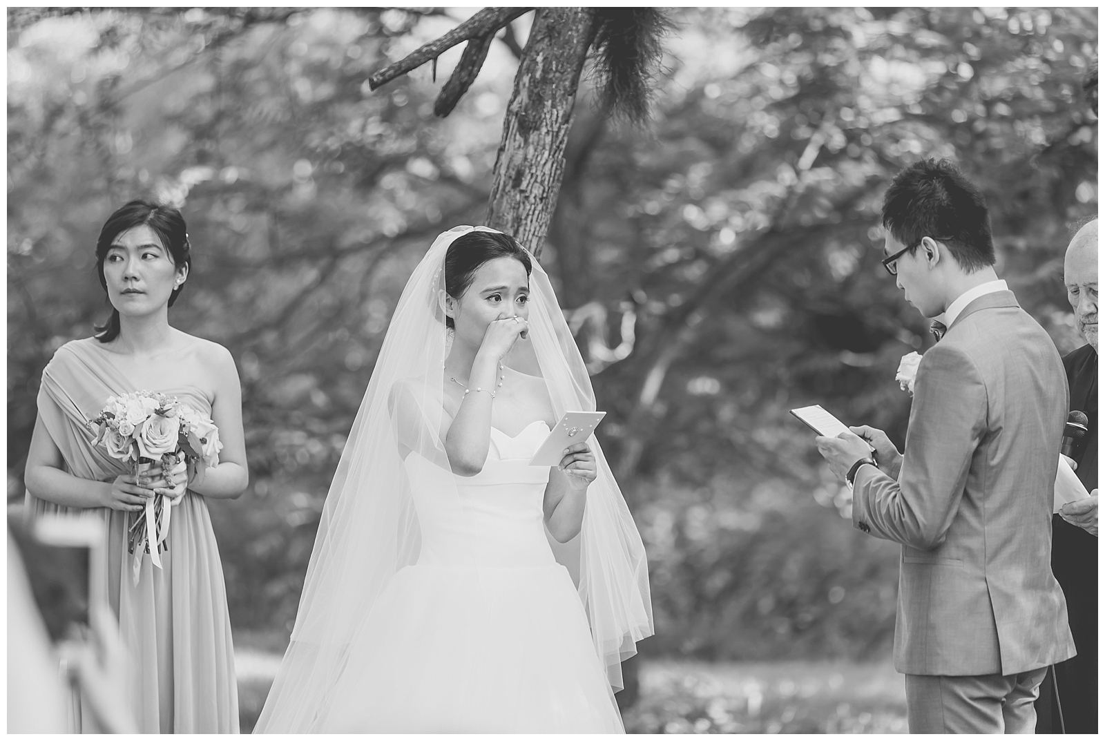 Wedding photography at Circle S Ranch in Lawrence, Kansas, by Kansas City wedding photographers Wisdom-Watson Weddings.