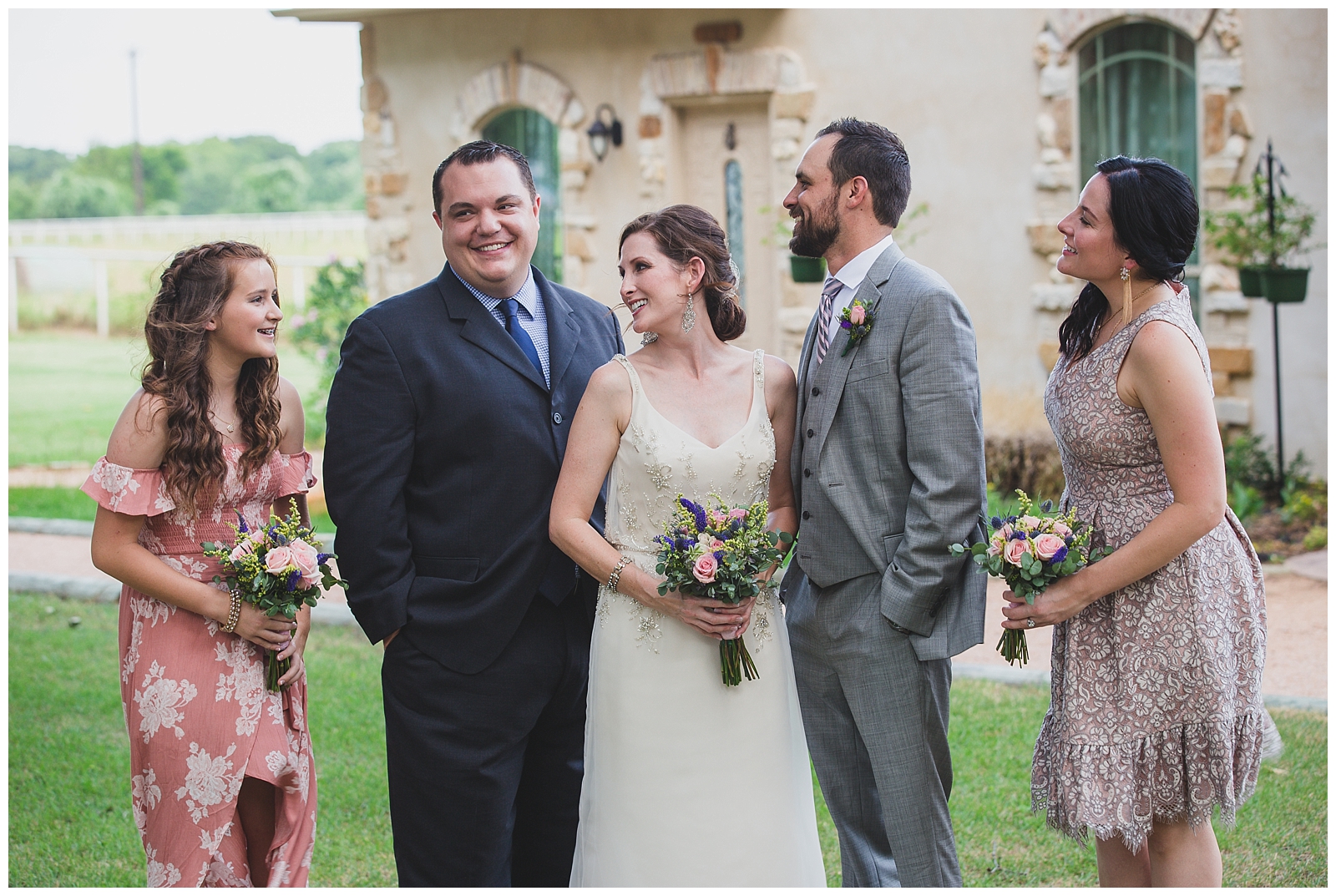 Wedding photography at Fortunata Winery in Aubrey, Texas, by Kansas City wedding photographers Wisdom-Watson Weddings.