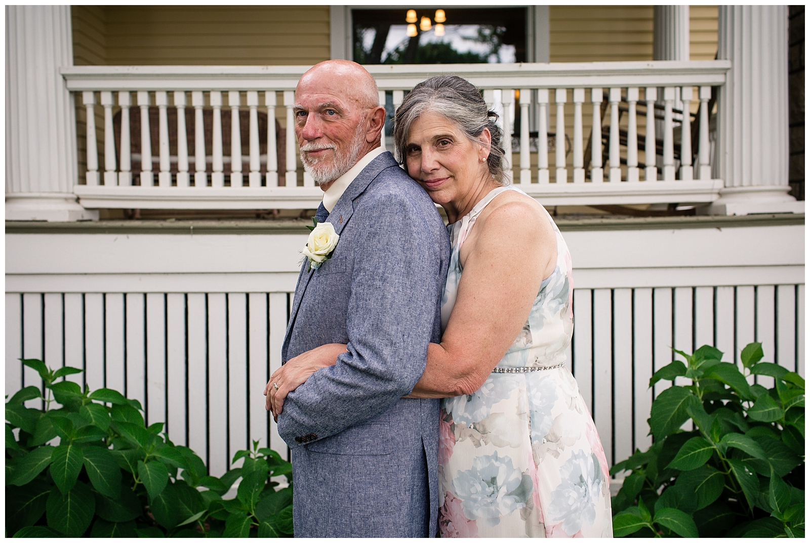 Wedding photography at Kirk House in Garnett, Kansas, by Kansas City wedding photographers Wisdom-Watson Weddings.