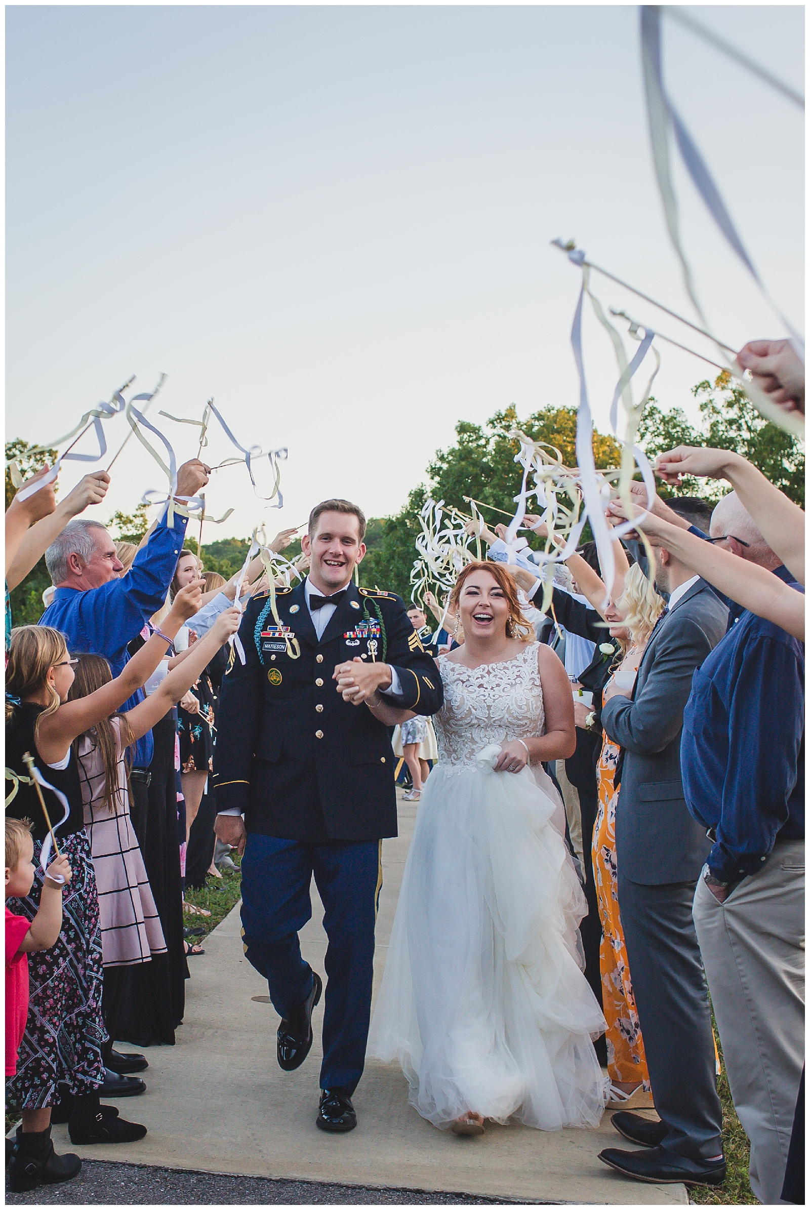 Wedding photography at Seven Springs Winery in Linn Creek, Missouri, by Kansas City wedding photographers Wisdom-Watson Weddings.