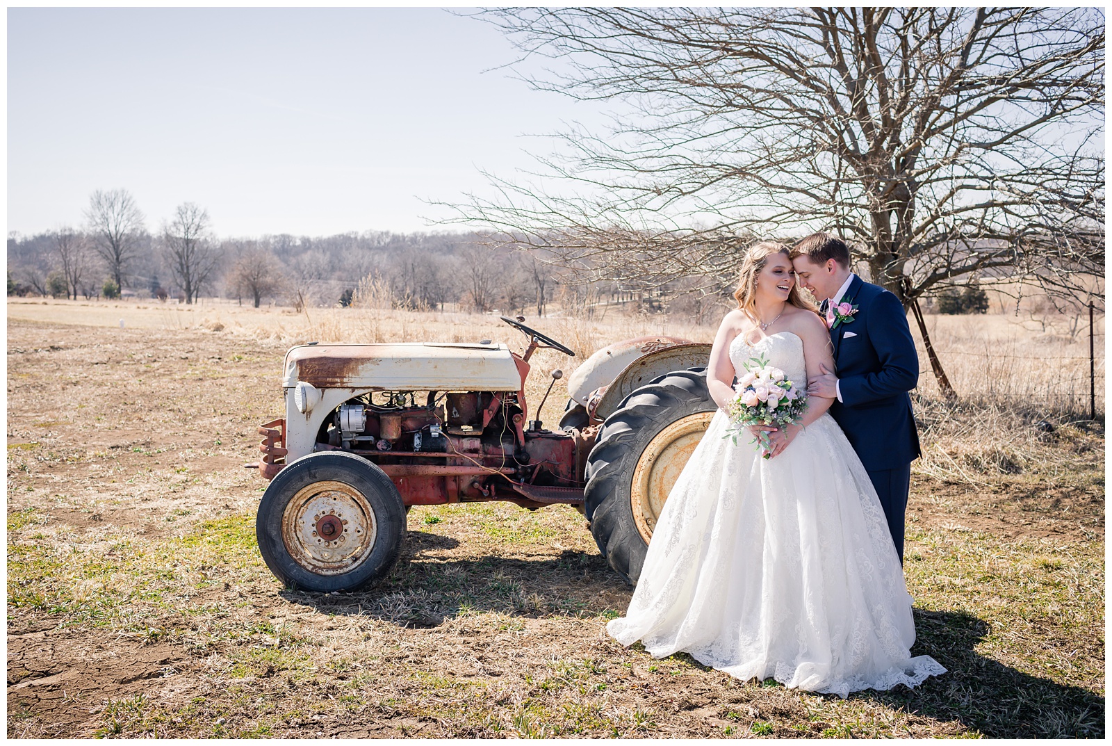 Wedding photography in Kearny, Missouri, by Kansas City wedding photographers Wisdom-Watson Weddings.