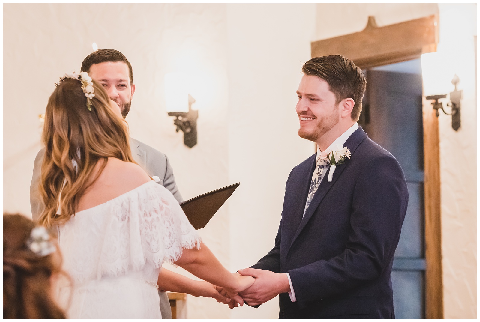 Wedding photography at St. Luke's Episcopal Church in Excelsior Springs by Kansas City wedding photographers Wisdom-Watson Weddings.