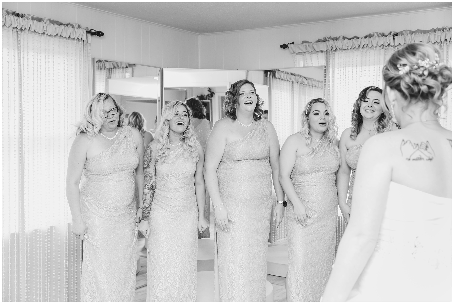 Wedding photography at The Rhapsody in Independence, Missouri, by Kansas City wedding photographers Wisdom-Watson Weddings.