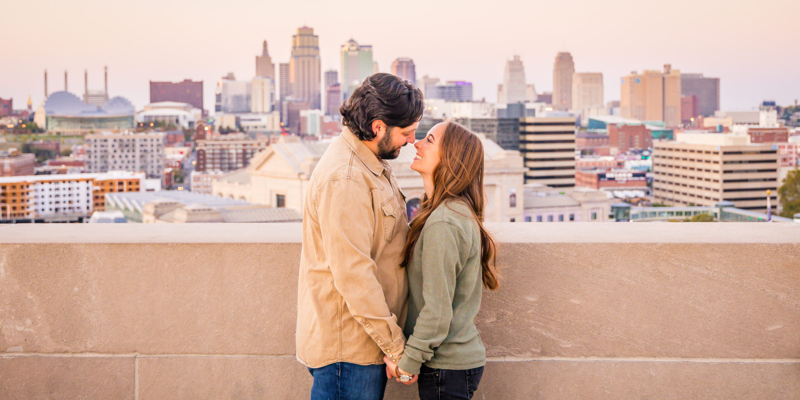 Engagement photography at Liberty Memorial by Kansas City wedding photographers Wisdom-Watson Weddings.